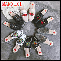 Manxixi ยี่ห้อเวอร์ชั่นเกาหลีรองเท้าแตะแฟชั่นล่อรองเท้าสไตล์หนุ่มเย็บปักถักร้อยที่สวยงามรองเท้าแตะแบนสำหรับผู้หญิง (35-40 ขนาด)