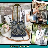 Tory Burch ทรงหนมจีบ8นิ้วมาแรงสุดๆ มีสินค้าพร้อมส่ง รูปถ่ายจากสินค้าจริงถ่ายเองคะ