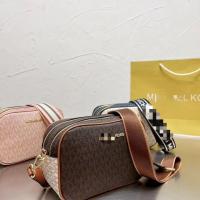 2023 Spring MICHAELˉ KORSˉ New Bag Womens Vintage Camera Bag Double Zipper Interlayer Oblique Straddle Bag High Quality One Shoulder Bag Tide