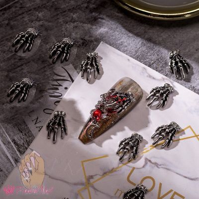 10Pcs Punk Skeleton Hand Nail Art Alloy Charms Skull 3D Tips Decoration Rhinestones Halloween Nail Accessories