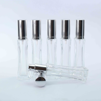 หอคอยใส 30 ML ฝามิเนียม ฝาเงิน F115-S