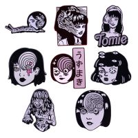 【Fashion house]Junji Ito Tomie เคลือบ Pins ตลกอะนิเมะโลหะการ์ตูนเข็มกลัดกระเป๋าเป้สะพายหลังหมวกกระเป๋าปกตราผู้ชายผู้หญิงแฟชั่นเครื่องประดับของขวัญ