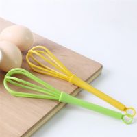 Random Color Mini Egg Whisk Plastic Cute Wire Whisk Balloon Whisk Egg Beater Kitchen Utensil Small Whisk Egg Mixing Mixer