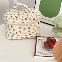 【CW】♂ↂ  Liberty Quilting Cotton Makeup Organizer Large Make Up Purse Toiletry