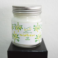 Meet me under the Mistletoe - Jar Candle 180 grm (ความหมายบนฉลาก : พบกับฉันใต้ต้นมิสเซิลโท)  Eucalyptus &amp; Mint