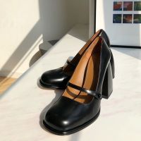 new woman‘s pumps classic Mary Janes leather pumps round toe platform high square heels retro party shoes shallow pumps footwear