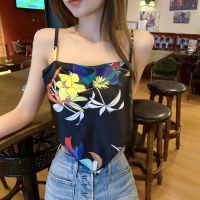 SGH0065 เสื้อสายเดี่ยวทรงสามเหลี่ยม ผูกหลัง ลายลูกไม้หลากสี สายเดี่ยวแฟชั่นผู้หญิง