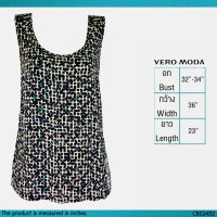 USED Vero Moda - Black WP Squares Top | เสื้อแขนกุดสีดำ สีขาว ลายกราฟิก ลายตาราง ซิป ทรงใหญ่ ทำงาน สายฝอ แท้ มือสอง