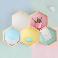 Nordic Style Nursery Kids Room Decoration Shelf Wooden Honeycomb Hexagon Shelves for Baby Child Bedroom Decoration