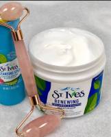 St.Ives Renewing Collagen Elastin Facial Moisturizer 283g