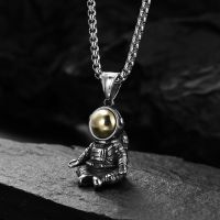 Punk Personality Astronaut Pendant Necklace For Men Women Fashion Hip Hop Wear Stainless Steel Necklace Chain Jewelry Gift Fashion Chain Necklaces