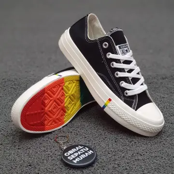 Sepatu 2024 converse rainbow