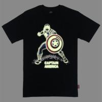 เสื้อยืดมาร์เวล กัปตันอเมริกา MARVEL-9244-CAP เรืองแสงในที่มืด