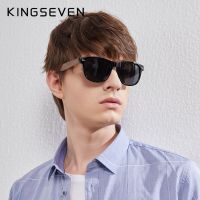 Kingeven แว่นตากันแดดโพลาไรซ์แว่นกันแดดแบบไม้สีดำวอลนัทใหม่แว่นตาผู้ชายทำด้วยมือ UV400กล่องไม้ย้อนยุคแว่นตานิรภัย