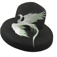 【CC】 Women  39;s straw hat embroidered black new product round top women  39;s sun beach flat