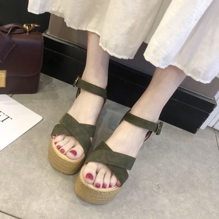 a-so-cute-เอี๊ยม-รองเท้าแตะ-sepatu-wanita-gaya-ลิ่มหนาเกาหลีสำหรับเด็กนักเรียนหญิง