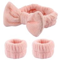 【CW】 New Face Wristband Headband Set Fleece Skincare Bowtie Hair Band Wrist Cuffs for Makeup Shower Teen