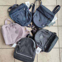 HOT ”【คลังสินค้าพร้อม】ข้อเสนอพิเศษ Kiplingone-Shoulder Messenger Bag Casual Small Women S Bag Four-Use Backpack KI2964 Backpack