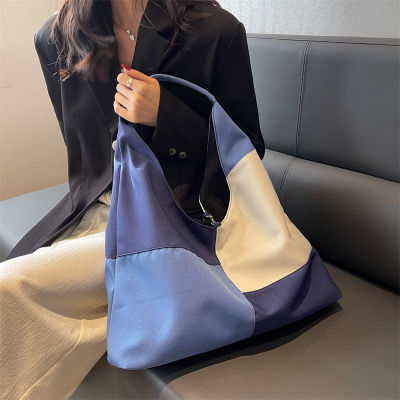 Street Trend 2023 New Womens Chic Bag Stitching Contrast Color Tote Portable One Shoulder Zipper Changing Bag 2023