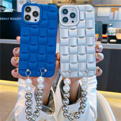 พรีเมี่ยมไฟฟ้าชุบเงิน Klein Blue กรณีโทรศัพท์สำหรับ iPhone13promax เคสโทรศัพท์สเตอริโอตาข่ายสำหรับ iPhone11 เคสโทรศัพท์มือถือ Cube Cube สำหรับ iPhone13 เคสโทรศัพท์ Pearl Chain แบบพกพาสำหรับ iPhone12 เคสโทรศัพท์แฟชั่นเกาหลีสำหรับ iPhone11Pro