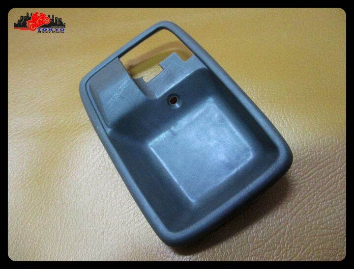 isuzu-tfr-door-handle-socket-lh-amp-rh-set-pair-grey-2-pcs-เบ้ารองมือเปิด-สีเทา-ข้างซ้าย-และ-ข้างขวา-สินค้าคุณภาพดี