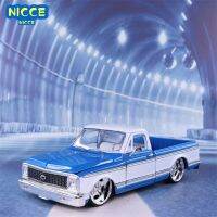 Nicce 1:24 1972 CHEVY CHEYENNE รถ Diecast รถกระบะของเล่นโลหะโมเดลรถอัลลอย Chevrolet สำหรับ J104เก็บของขวัญสำหรับเด็ก