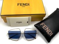 Fendi แว่นกันแดด รุ่น FE40015U ( Blue) New Collection2023