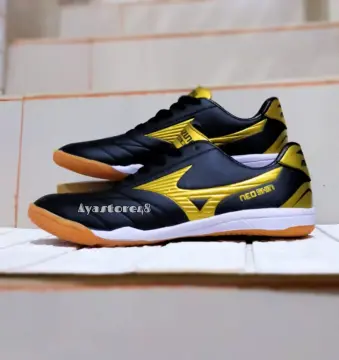 Harga sepatu hot sale futsal mizuno