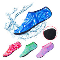 รองเท้าใส่ลงน้ำสำหรับผู้ชายผู้หญิงถุงเท้าดำน้ำพิมพ์ลายแฟชั่นฤดูร้อนรองเท้ากันลื่น