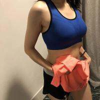 Chomstudio sport bra DKNY สปอร์ตบรา สีน้ำเงิน ใส่กระชับ เนื้อผ้ายืดหยุ่นสูง