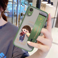 UCUC (สายรัดข้อมือ) เคสมือถือ เคสโทรศัพท์ เคส iPhone XR การ์ตูน Coca-Cola น่ารักสาวน่ารักปลอกกันกระแทก Frosted กลับนุ่มขอบฝาครอบเลนส์ป้องกันเลนส์โทรศัพท์บางเฉียบเคสโทรศัพท์