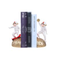Bookend Creative Astronaut Book Stand Bookend Statues Light Luxury Book Holder Storage Desktop Book Baffle
