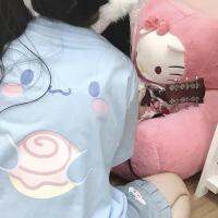 [ใหม่] ฤดูร้อนสไตล์มหาลัยญี่ปุ่นน่ารักลายการ์ตูน Cinnamoroll Babycinnamoroll เสื้อยืดแขนสั้นหลวมพิมพ์ลายนิ่มสำหรับผู้หญิงสาวหวานและเผ็ด