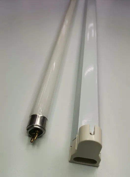 14W T5 Fluorescent Tube with Fixture, T5 Fluorescent Lamp 14 Watts Colored Tube with Lamp