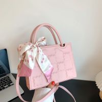☇☃ Female 2022 new fashion female package web celebrity contracted bag single shoulder bag western style restoring ancient ways is pureportable inclined shoulder bag