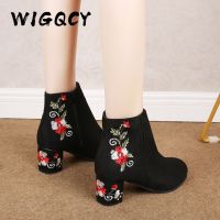 New Women Boots Winter Warm Ankle Boots Embroider Vintage Hot Fashion Square Heels Flower Pumps Ladies Zip Suede Female Shoes