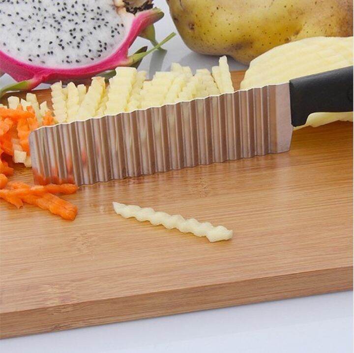 yf-potato-french-fry-cutter-stainless-steel-serrated-blade-easy-slicing-banana-fruits-wave-chopper-kitchen-accessories