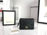 GUCCI กระเป๋าสตางค์ใส่บัตร GG MARMONT CARD CASE WALLET