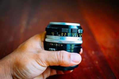 (For Fujifilm Mirrorless ทุกรุ่น)เลนส์มือหมุน ละลายหลัง รูรับแสงกว้าง Nikon 50mm F1.4 Serial 473682