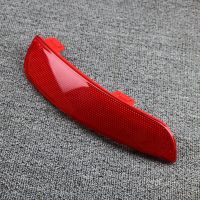 30763346 Right Red Rear Bumper Reflector Lamp Light  For Volvo S40 V50 2008 2009 2010 2011 2012 2014 2015