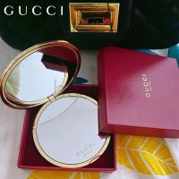 GUCCI สีทองกระจกสองด้าน กระจกกลม กระจกพกพาขนาดเล็ก อุปกรณ์แต่งหน้า