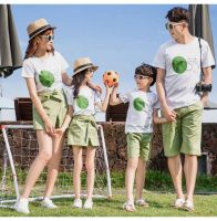 Family Matching Clothes Summer Mum Daughter Dresses Dad and Son Matching T-shirts with Shorts Holiday Matching Couple Outfits