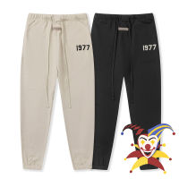 ESSENTIALS Sweatpants ผู้ชายผู้หญิง1977 Flocking กางเกงขายาว Drawstring หลวม