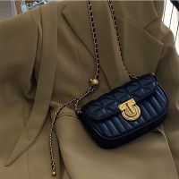 【hot seller】 Luzi 2023 niche design new womens bag all-match diamond lock chain one shoulder Messenger square