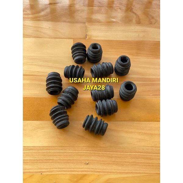 2Pcs Rubber Boot Caliper Kit for Avanza Innova Xenia L300 Car Spare