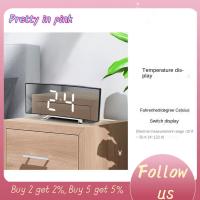 PRETTY IN PINK 1 หน้าจอ LED แบบโค้ง นาฬิกาปลุกสำหรับผู้ชาย หน้าจอขนาดใหญ่มาก กระจกสะท้อนแสง นาฬิกาอิเล็กทรอนิกส์อิเล็กทรอนิกส์ ของใหม่ เงียบไร้เสียง นาฬิกาปลุกดิจิตัล ห้องนอนและห้องนอน