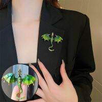 ✸ↂ✸  Dripping Cartoon Flying Brooches Exquisite Pins with Rhinestones Fashionable Clothing Accessories