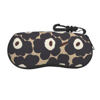 ใหม่กล่องใส่แว่นตากันแดด Marimekko น่ารักพิมพ์ลายแว่นตาแบบพกพาพร้อมคลิปหนีบ6.7x3.1x1.5in