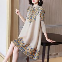 2023 Hot Mom dress niche improved cheongsam spring wear  new high-end temperament retro loose plus size womens wear