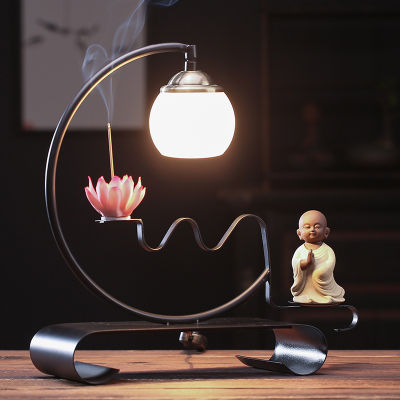 【High-quality】 Original เซรามิค Nightlight Lotus ธูปโคมไฟเครื่องประดับสามเณร Monk Tathagata ดอกไม้โคมไฟของขวัญเครื่องประดับพระพุทธรูปทิเบตเนปาล